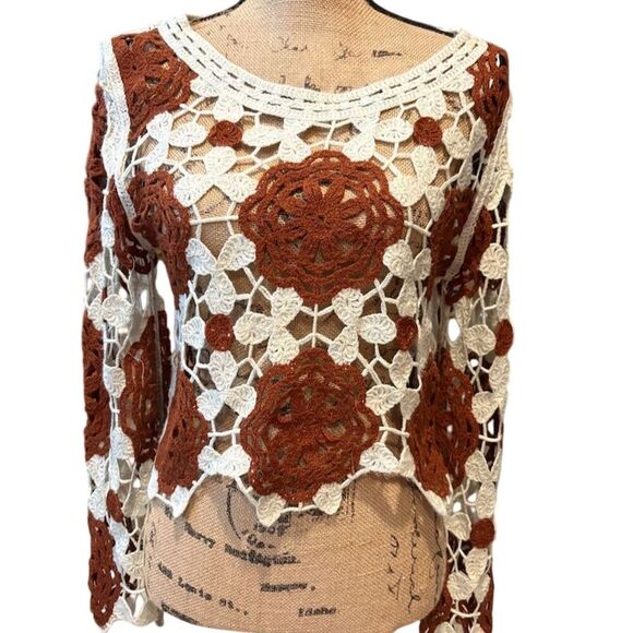 Rebellion  Women's L Multicolor Crochet Pullover Sweater Top - Picture 1 of 11